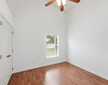 2819 Maguire Drive - Photo Thumbnail 23