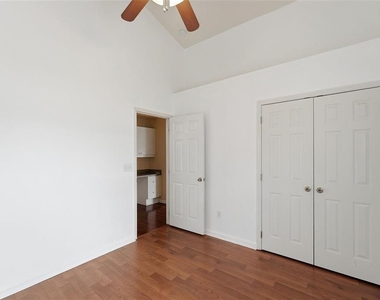 2819 Maguire Drive - Photo Thumbnail 22