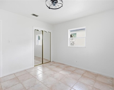 3106 W Braddock Street - Photo Thumbnail 13