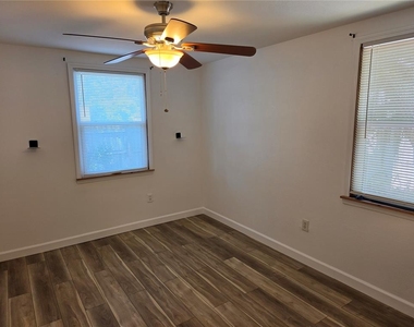 5023 27th Avenue S - Photo Thumbnail 11