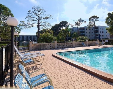 8186 Terrace Garden Drive N - Photo Thumbnail 47