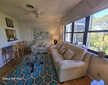 8186 Terrace Garden Drive N - Photo Thumbnail 26