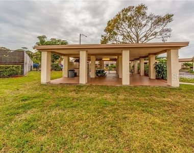 8186 Terrace Garden Drive N - Photo Thumbnail 53