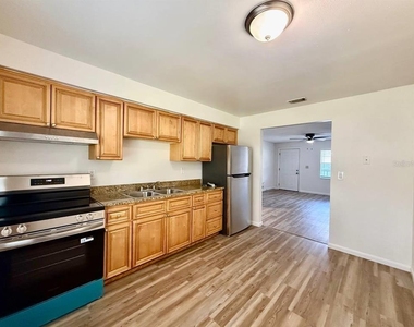 6612 S Juanita Street - Photo Thumbnail 10