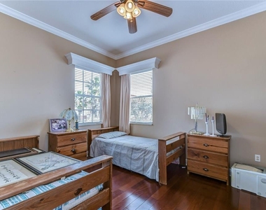 10602 Cayman Isle Court - Photo Thumbnail 39
