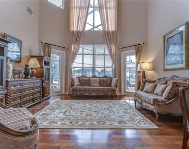 10602 Cayman Isle Court - Photo Thumbnail 43