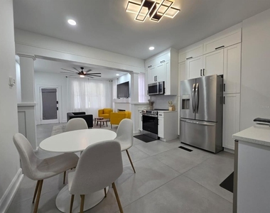 691 10th Avenue S - Photo Thumbnail 1