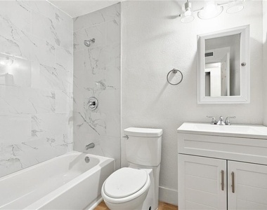 6701 S West Shore Boulevard - Photo Thumbnail 12