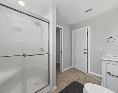 125 Lake Roy Drive - Photo Thumbnail 28