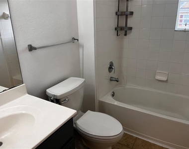 4006 Santa Maria Drive - Photo Thumbnail 11