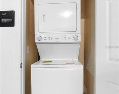 3174 Feltrim Place - Photo Thumbnail 21