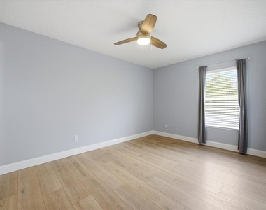 110 Burrell Circle - Photo Thumbnail 21