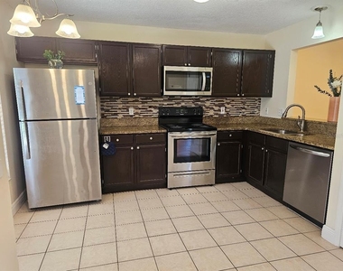 2351 Water View Loop - Photo Thumbnail 7