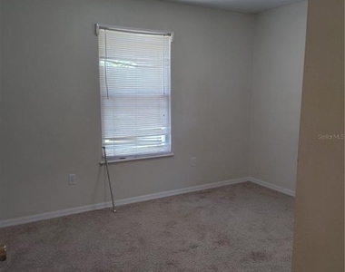 14165 Sw 20th Place - Photo Thumbnail 8