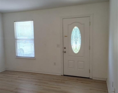 14165 Sw 20th Place - Photo Thumbnail 2
