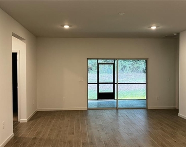 19447 Sw 79th Street - Photo Thumbnail 2