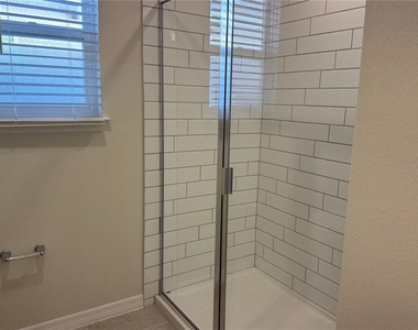 10650 Evening Star Street - Photo Thumbnail 17