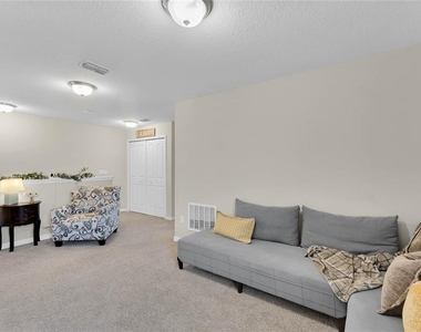 16339 Quiet Vista Drive - Photo Thumbnail 9