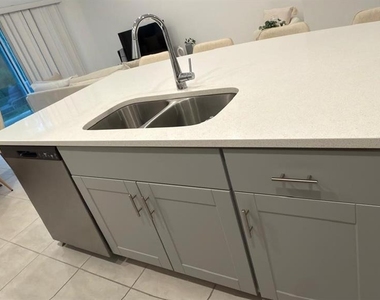 3583 Mayfair Street - Photo Thumbnail 15