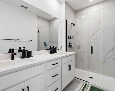 2380 Celebration Boulevard - Photo Thumbnail 13