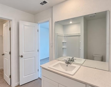 427 Artemis Street - Photo Thumbnail 12