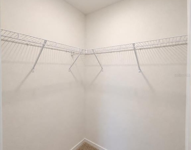 427 Artemis Street - Photo Thumbnail 7