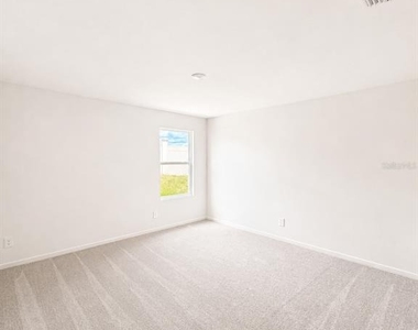 427 Artemis Street - Photo Thumbnail 16