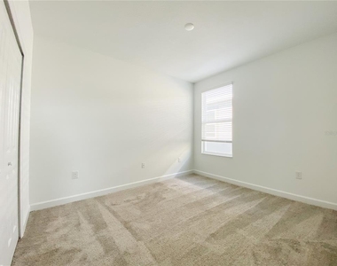 977 Leader Street - Photo Thumbnail 22