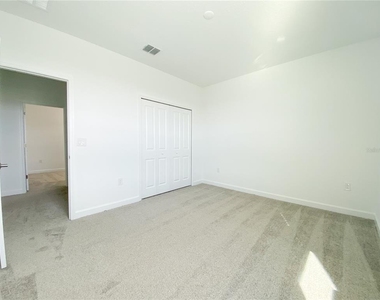 977 Leader Street - Photo Thumbnail 23