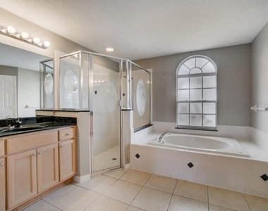 1061 Seneca Trail - Photo Thumbnail 8