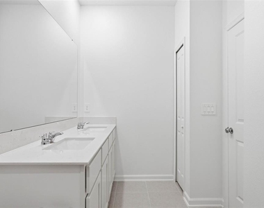 5157 Green Belt Drive - Photo Thumbnail 36