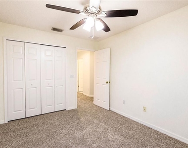 5260 Hidden Cypress Lane - Photo Thumbnail 23