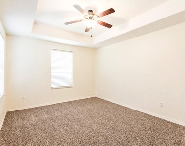 5260 Hidden Cypress Lane - Photo Thumbnail 15