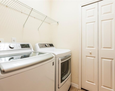 5260 Hidden Cypress Lane - Photo Thumbnail 9