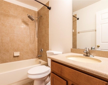 5260 Hidden Cypress Lane - Photo Thumbnail 21