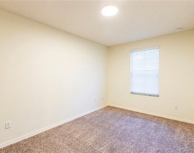 5260 Hidden Cypress Lane - Photo Thumbnail 19