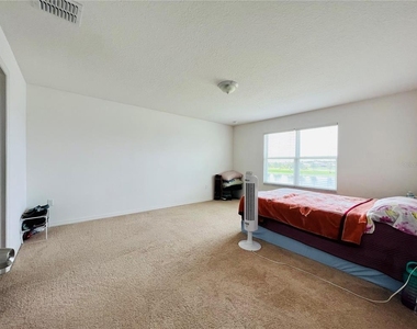 4969 Whistling Wind Avenue - Photo Thumbnail 8