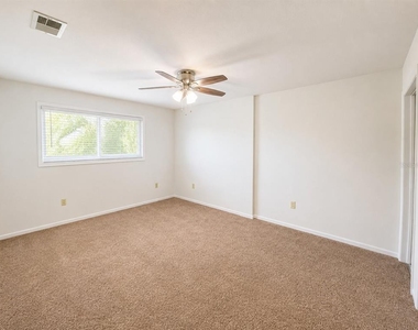 926 Lake Destiny Road - Photo Thumbnail 12