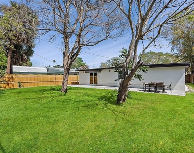 3926 Helena Street Ne - Photo Thumbnail 28