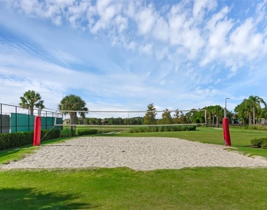 16570 Barbours Creek Way - Photo Thumbnail 41