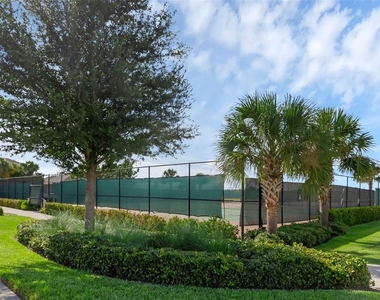 16570 Barbours Creek Way - Photo Thumbnail 42