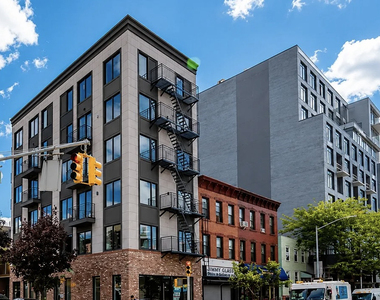 561 4th Avenue - Photo Thumbnail 10
