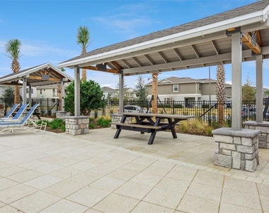 16588 Barbours Creek Way - Photo Thumbnail 32