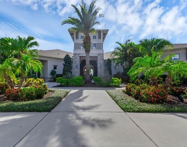 16576 Barbours Creek Way - Photo Thumbnail 80