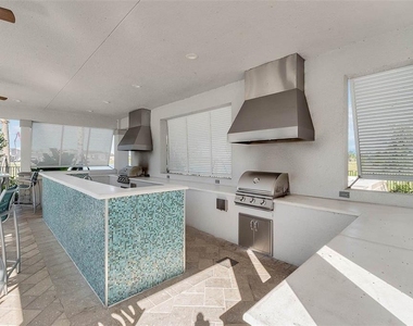 16576 Barbours Creek Way - Photo Thumbnail 6