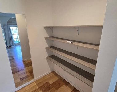 211 N Cervidae Drive - Photo Thumbnail 6