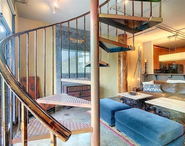 10 N Summerlin Avenue - Photo Thumbnail 12