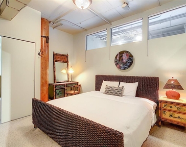 10 N Summerlin Avenue - Photo Thumbnail 40