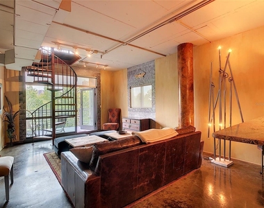 10 N Summerlin Avenue - Photo Thumbnail 77