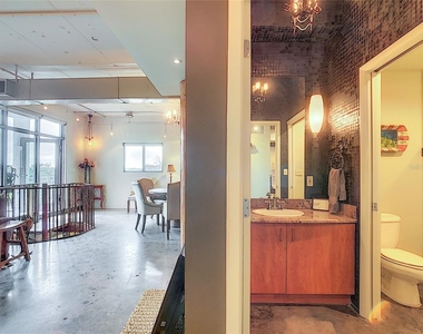 10 N Summerlin Avenue - Photo Thumbnail 52